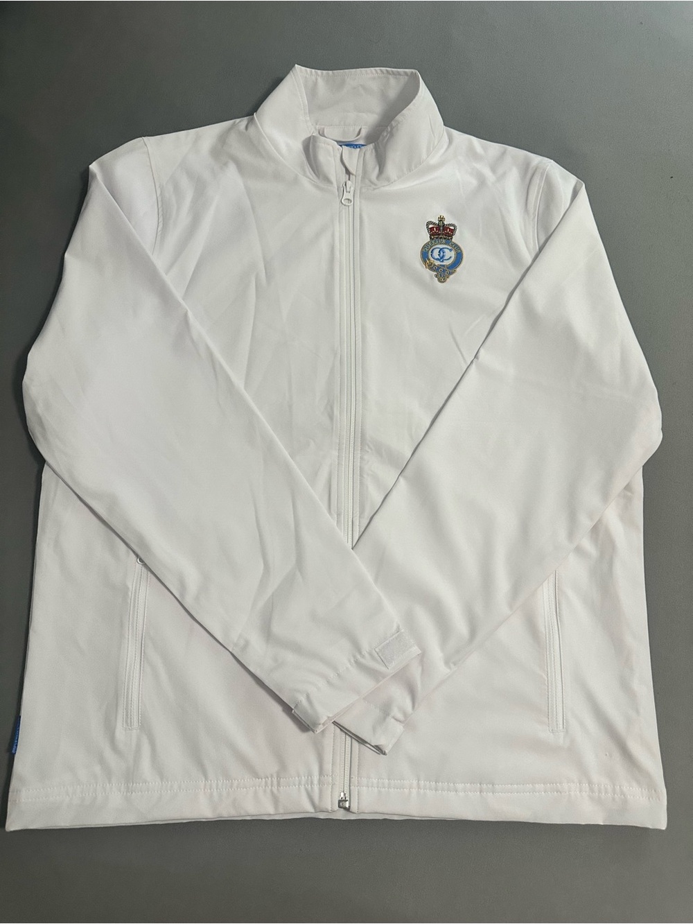 The Queen’s Club 1886 White Full Zip Tennis Jacket Men’s Embroidered Crest